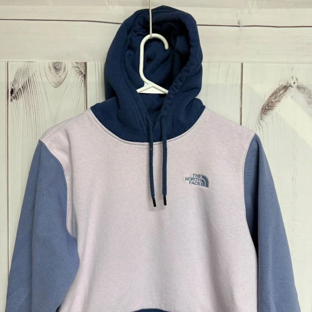 The North Face Women’s Color Block Hoodie Medium‎ Blue with Lilac EUC
